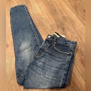 Levi’s Wedgie Jeans
